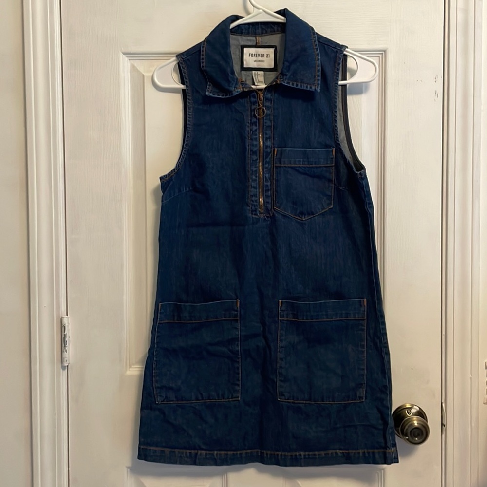 Denim-fabric sleeveless dress